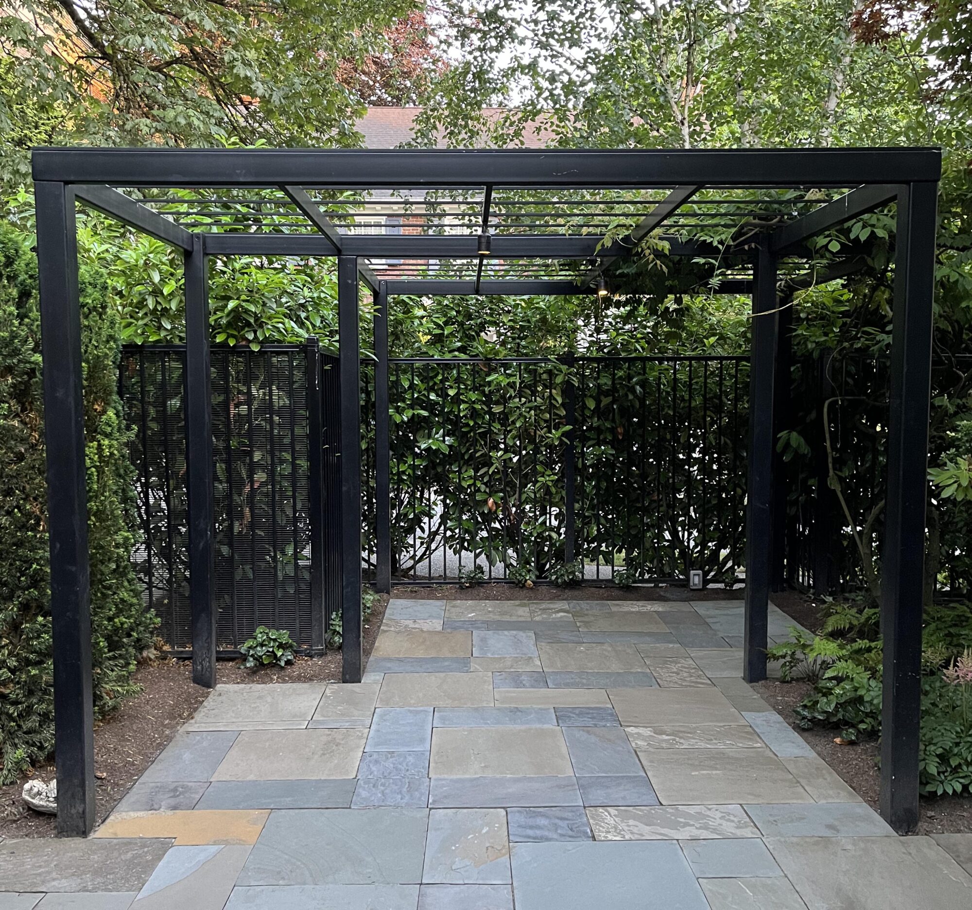 Capital Hill Costumn Pergola
